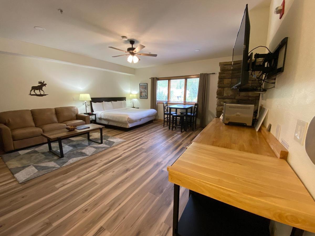 Studios At Gateway Lodge Кийстоун Екстериор снимка
