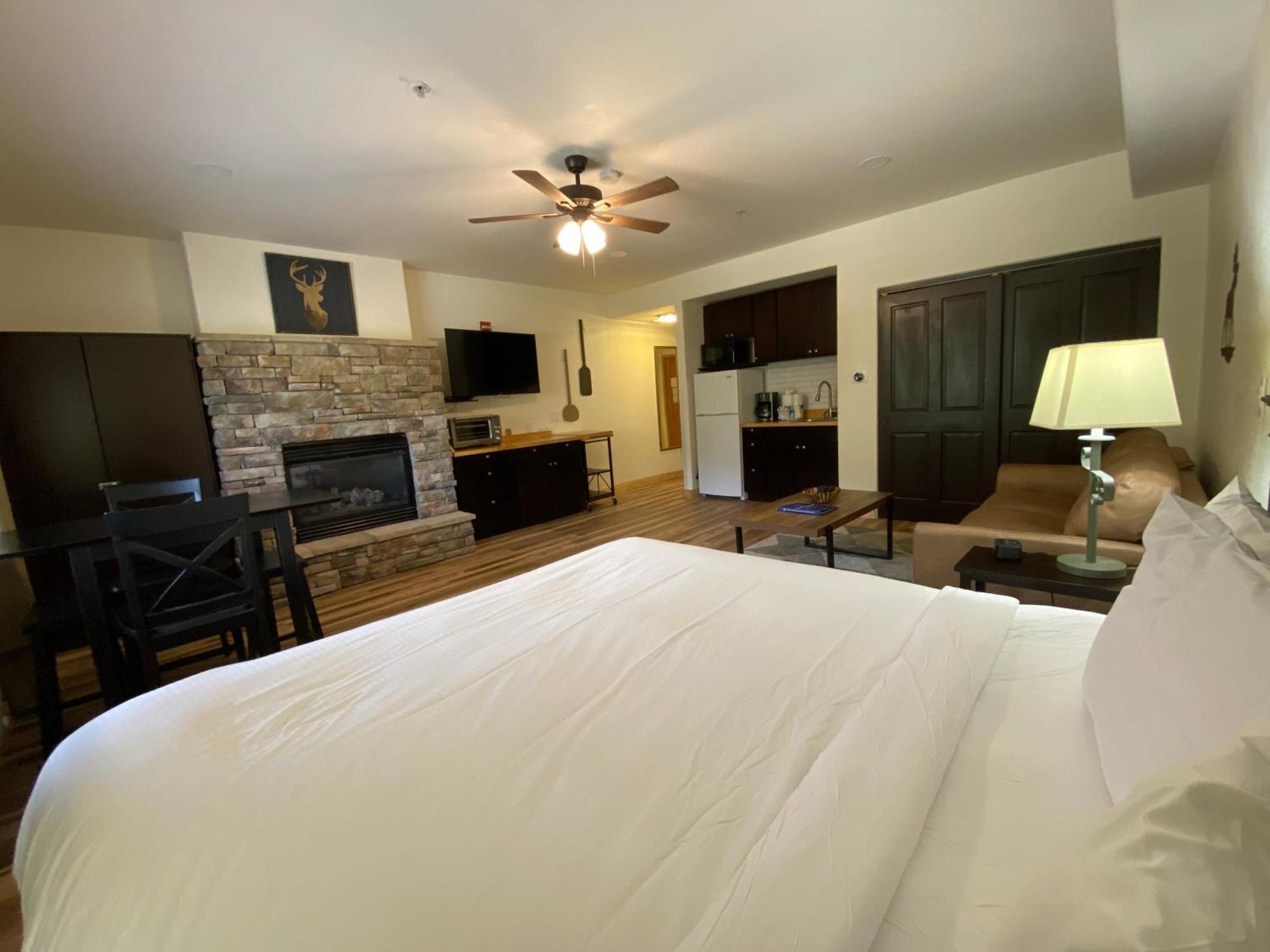 Studios At Gateway Lodge Кийстоун Екстериор снимка
